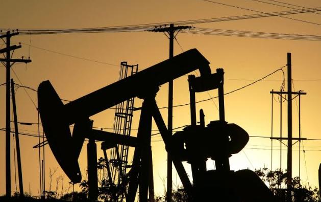 American Oil Output Catching up with Saudi Arabia American Oil Output Catching up with Saudi Arabia
